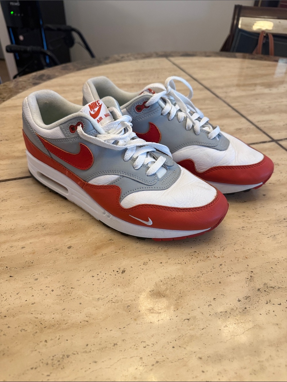 Nike Air Max Men's Athletic martian sunrise,White, Gray, Red